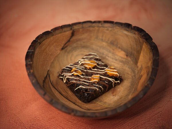 Honey Comb Brownie with Hazelnut Sauce - Image 2